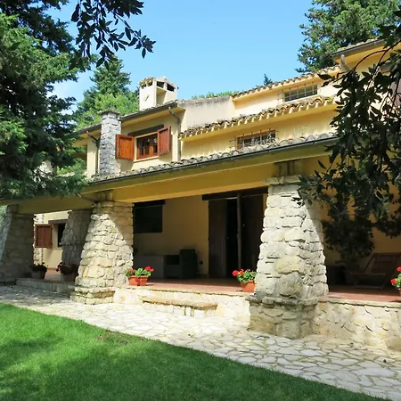 別荘 Il Rifugio - Cad101 By Interhome *